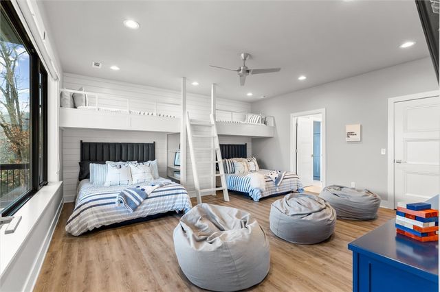 497 Honey Creek Road, Eureka Springs, AR 72631