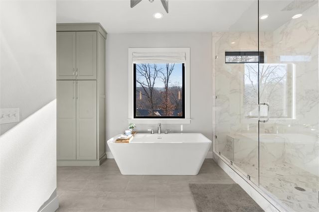 497 Honey Creek Road, Eureka Springs, AR 72631