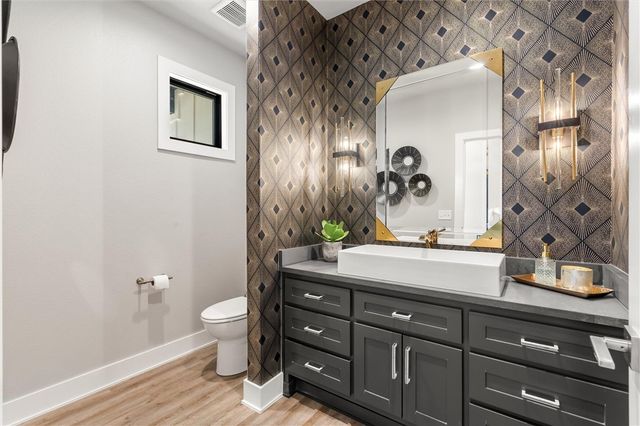 497 Honey Creek Road, Eureka Springs, AR 72631