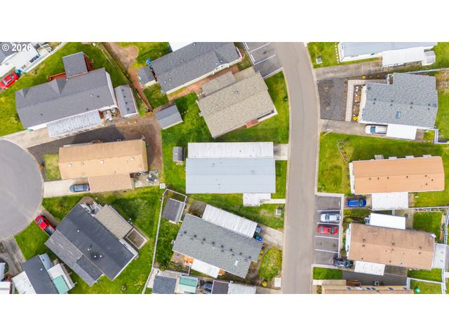 13900 Se HIGHWAY 212 186, Clackamas, OR 97015