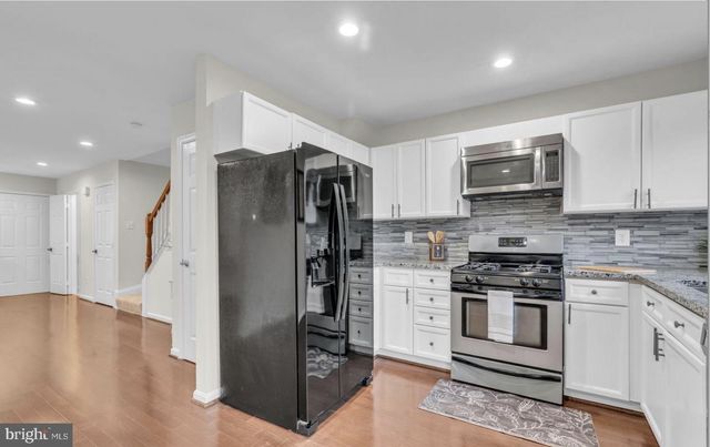 14197 AUTUMN CIR, Centreville, VA 20121