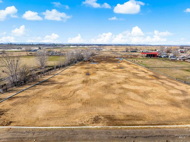 20371 Red Top Rd, Caldwell, ID 83607