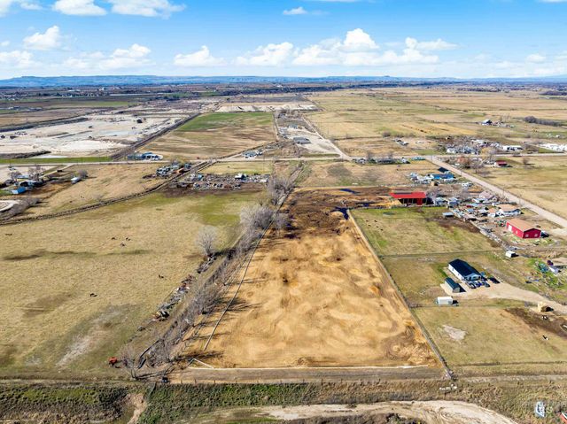 20371 Red Top Rd, Caldwell, ID 83607