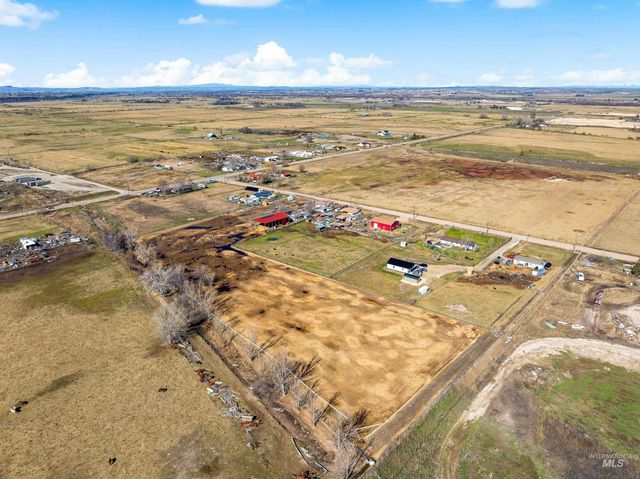 20371 Red Top Rd, Caldwell, ID 83607