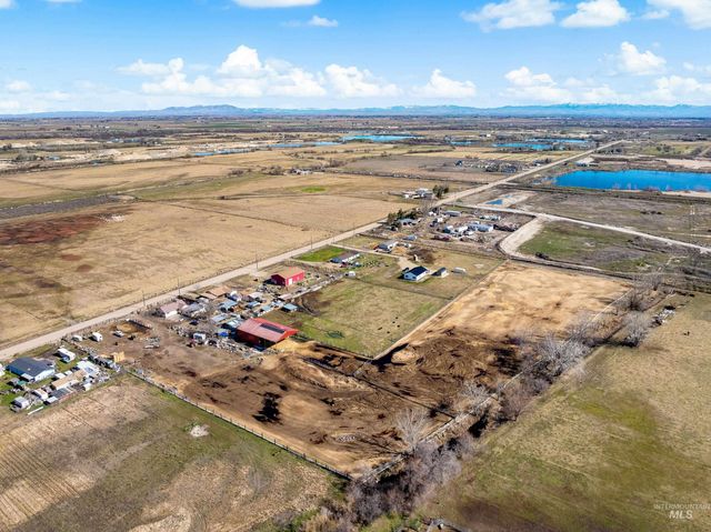 20371 Red Top Rd, Caldwell, ID 83607