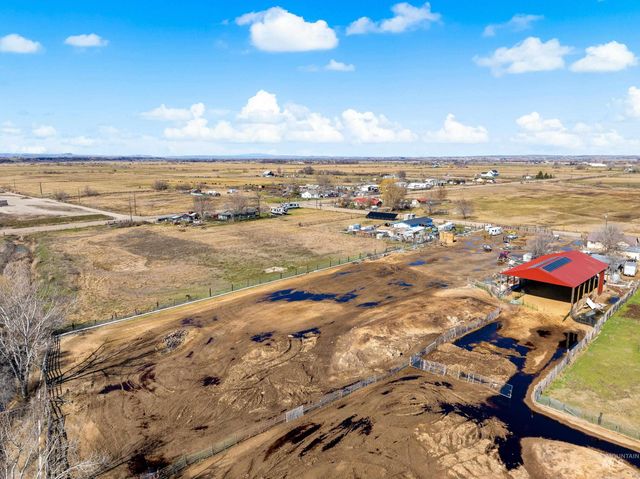 20371 Red Top Rd, Caldwell, ID 83607