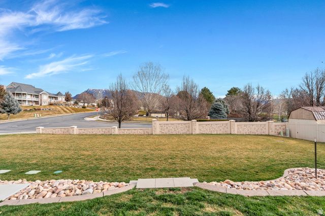 742 N 700 W CIR, American Fork, UT 84003