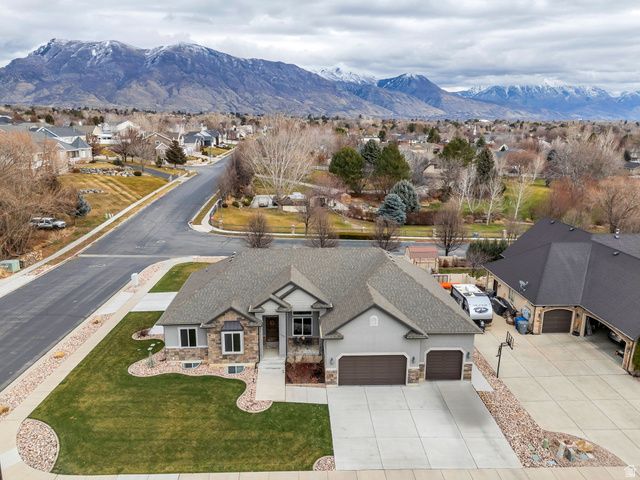 742 N 700 W CIR, American Fork, UT 84003