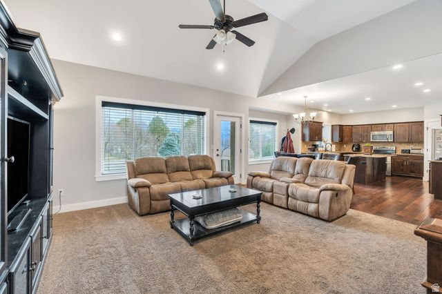 742 N 700 W CIR, American Fork, UT 84003