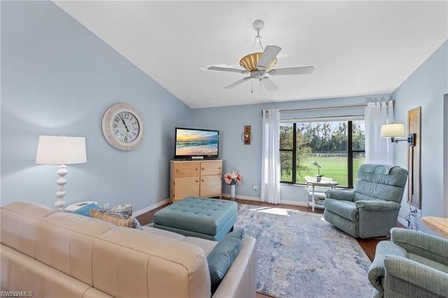 5890 Trailwinds DR 522, Fort Myers, FL 33907