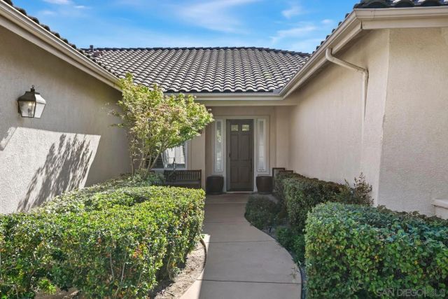 2167 Collomia Ct., Alpine, CA 91901