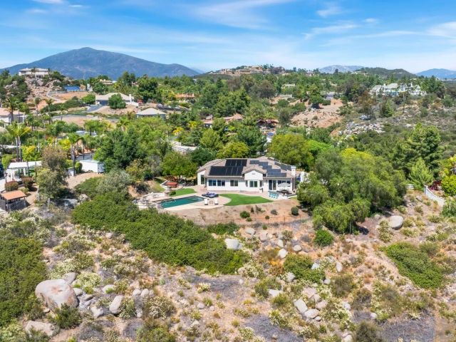2167 Collomia Ct., Alpine, CA 91901