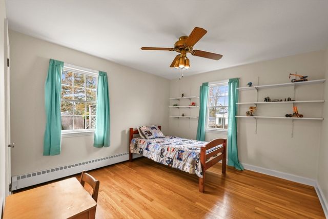 171 Pine Grove Dr, Pittsfield, MA 01201