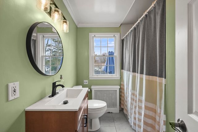 171 Pine Grove Dr, Pittsfield, MA 01201