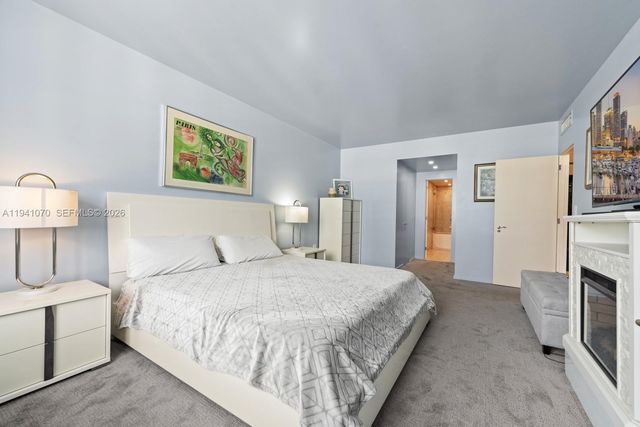 500 Bayview Drive Ph21, Sunny Isles Beach, FL 33160