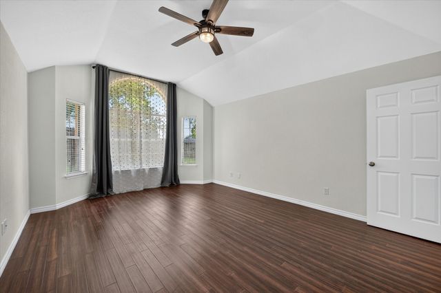 6740 Old Mill Court, North Richland Hills, TX 76182