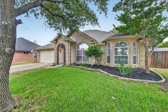 6740 Old Mill Court, North Richland Hills, TX 76182