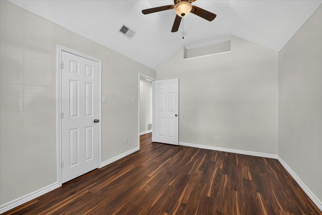 6740 Old Mill Court, North Richland Hills, TX 76182