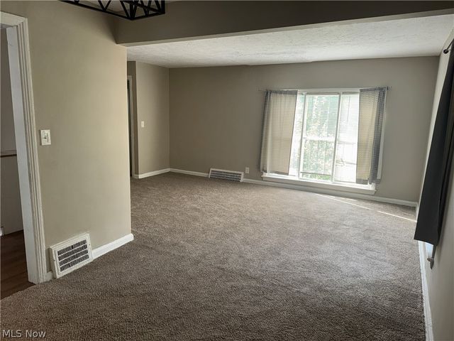 16401 Judson Drive, Cleveland, OH 44128