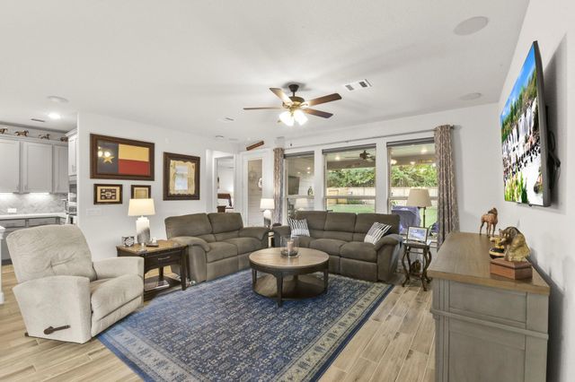 110 Pepper Grass Place, Montgomery, TX 77316