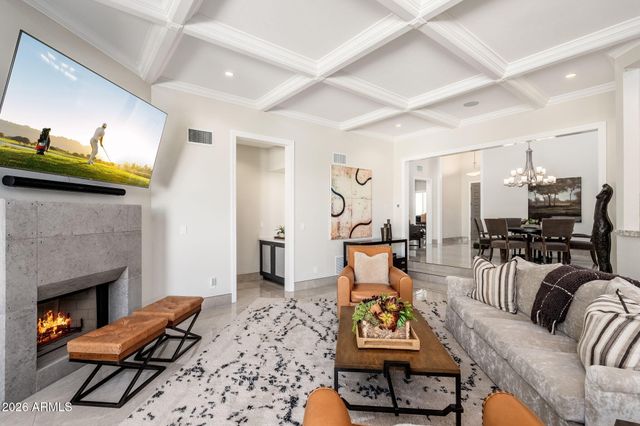 3120 E SAN JUAN Avenue, Phoenix, AZ 85016