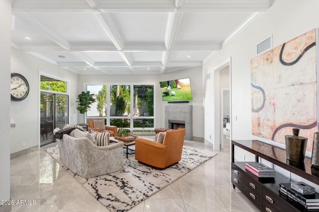 3120 E SAN JUAN Avenue, Phoenix, AZ 85016