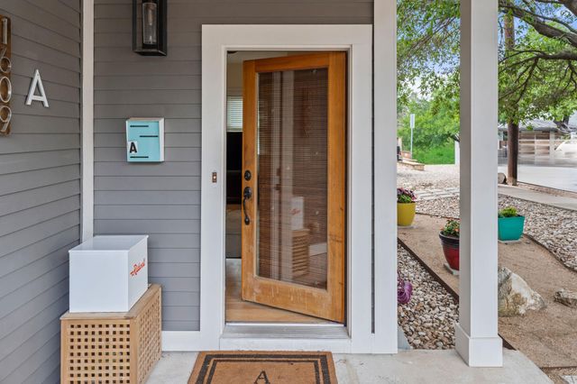 1609 W 8th ST A, Austin, TX 78703