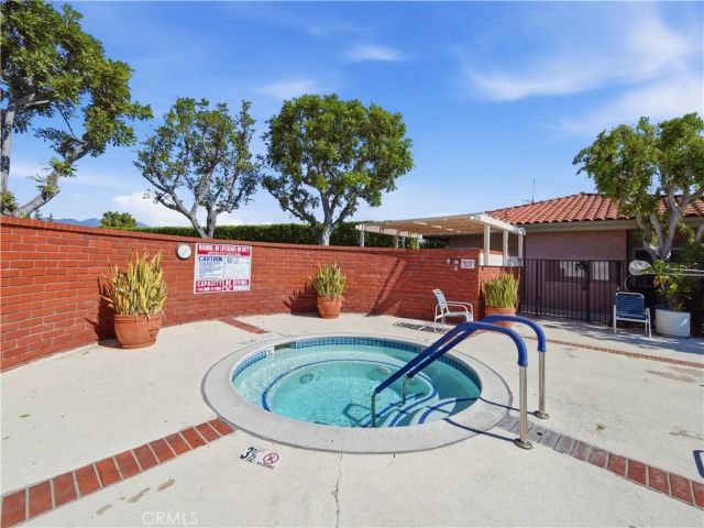24701 Raymond Way 89, Lake Forest, CA 92630