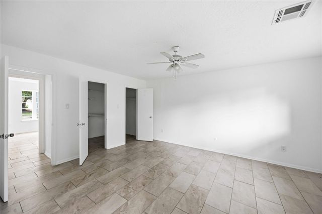 5931 Foresthaven Drive, Houston, TX 77066