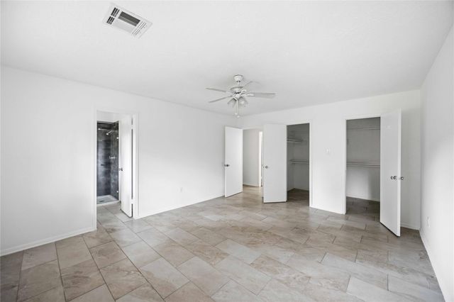 5931 Foresthaven Drive, Houston, TX 77066