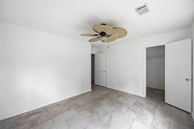 5931 Foresthaven Drive, Houston, TX 77066