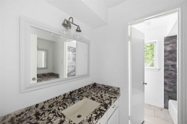 5931 Foresthaven Drive, Houston, TX 77066