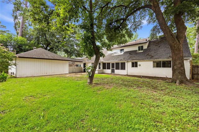 5931 Foresthaven Drive, Houston, TX 77066