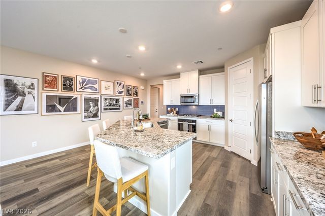 1424 Jorian Bay Dr., North Las Vegas, NV 89084
