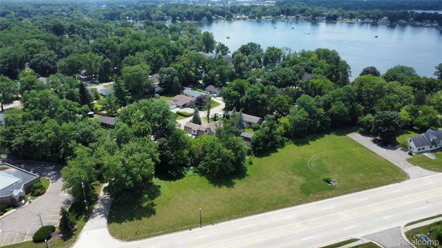 Grand River Vacant Land Grand River, Brighton Township, MI 48114