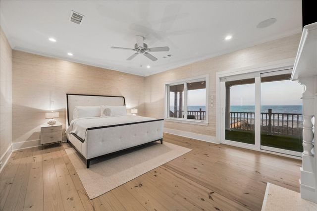 19507 Shores Drive, Galveston, TX 77554