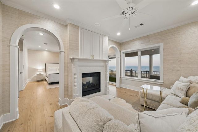 19507 Shores Drive, Galveston, TX 77554