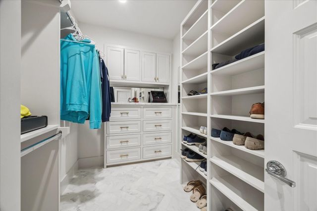 19507 Shores Drive, Galveston, TX 77554