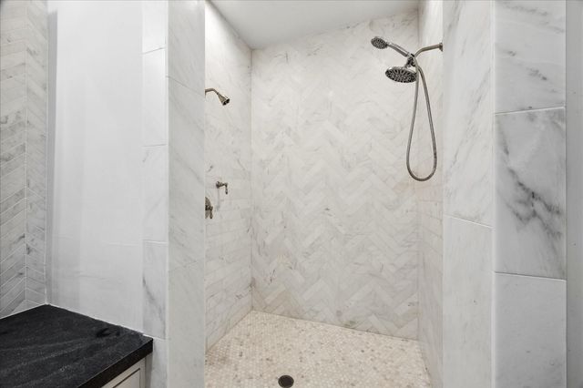 19507 Shores Drive, Galveston, TX 77554