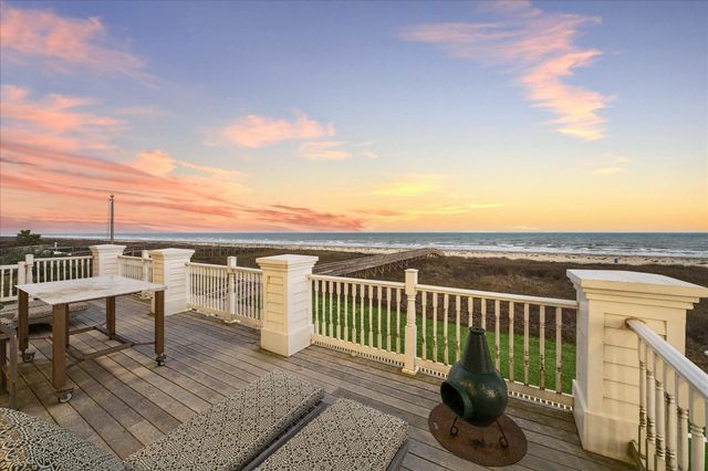 19507 Shores Drive, Galveston, TX 77554