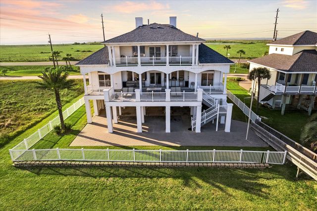 19507 Shores Drive, Galveston, TX 77554