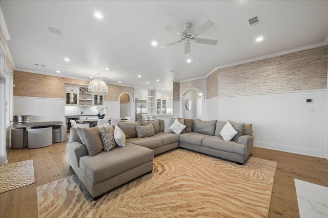 19507 Shores Drive, Galveston, TX 77554