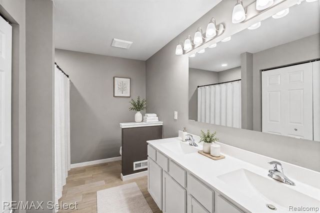 7342 River Rock Drive, Davison, MI 48423