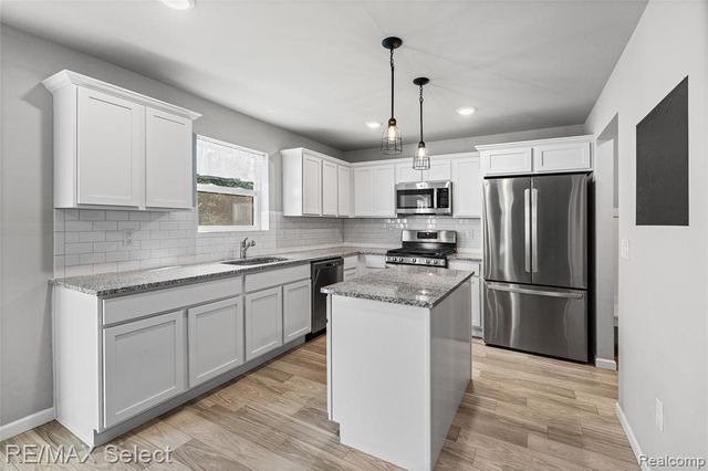 7342 River Rock Drive, Davison, MI 48423