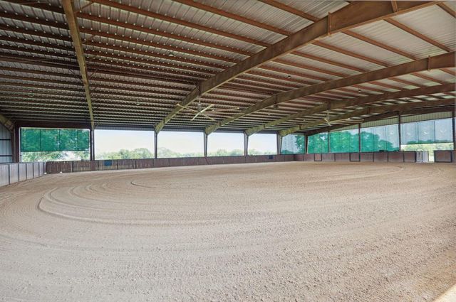 1325 Stalmach Road, New Ulm, TX 78950