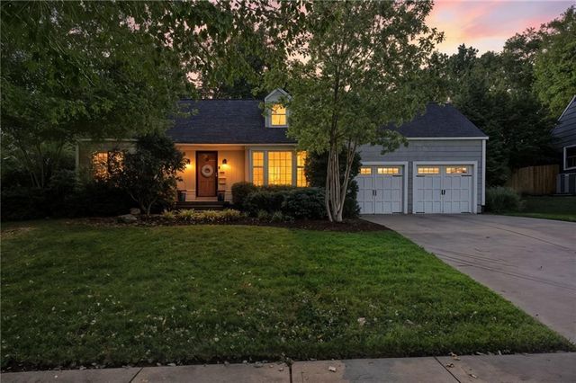 2801 W 71st Street, Prairie Village, KS 66208