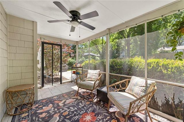 2801 W 71st Street, Prairie Village, KS 66208