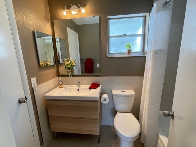 1304 SW 15th Street, Boynton Beach, FL 33426