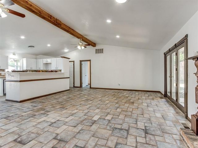 6613 Edgebrook Road, Oklahoma City, OK 73132