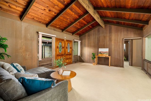 4758 Likini Street, Honolulu, HI 96818